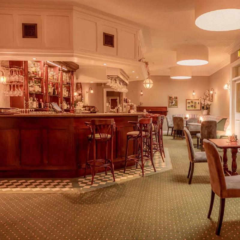 Butler Arms Hotel 워터빌 외부 사진