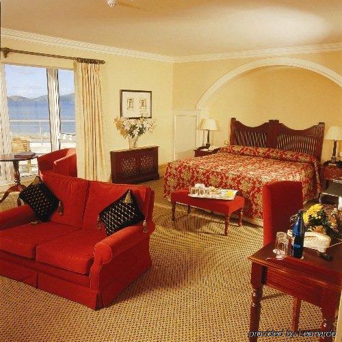 Butler Arms Hotel 워터빌 객실 사진